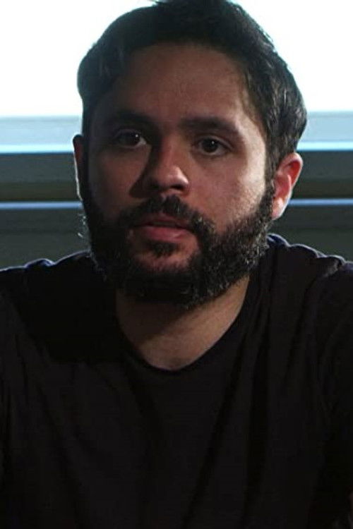 Jaun Raúl Díaz Fabrega as Juan Raúl