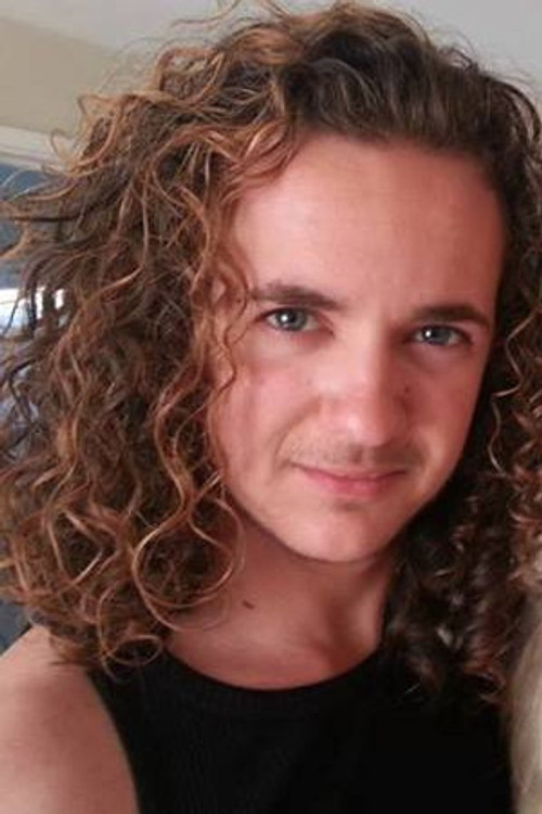 Drew Casson as Cowen Rosewell