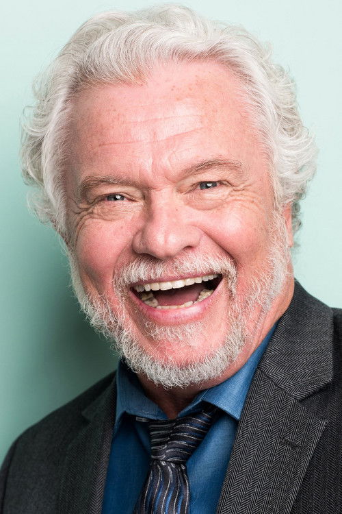 Randall Barnett as Hunter