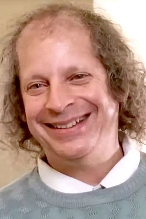 Mitchell Wenig as Joe