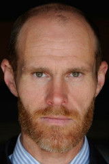 Niels Bormann as Jörg