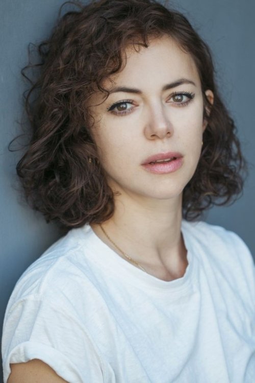 Cécile Fisera as Camille