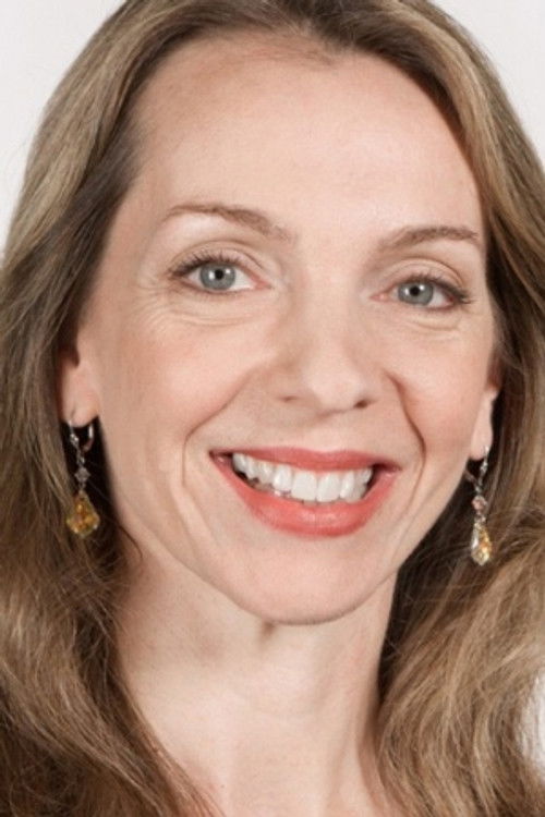 Anne Dryburgh as Wig