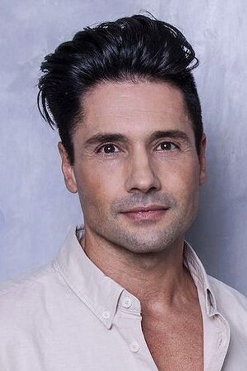 Luuk Wessels as Self - Coach