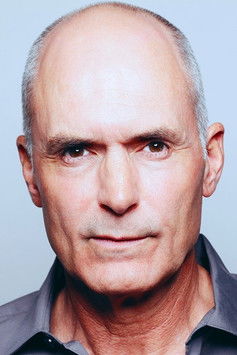 S.E. Perry as Detective Dunlap