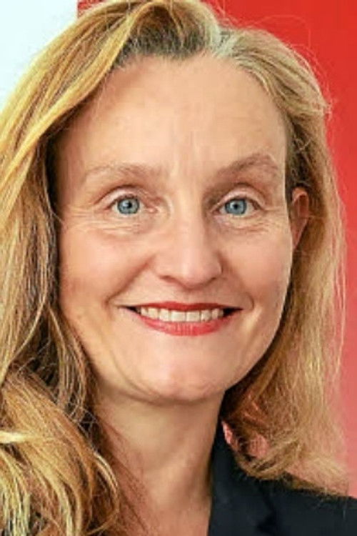 Gaelle Bantegnie as Militante de gauche