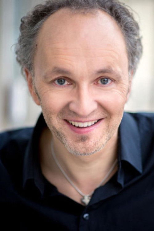 Stephan Rügamer as Melot