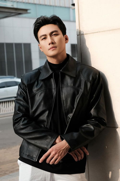 Mạc Trung Kiên as Hưng