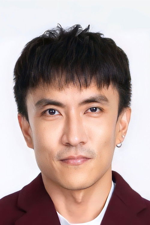 Noppharnach Chaiyahwimhon as Self