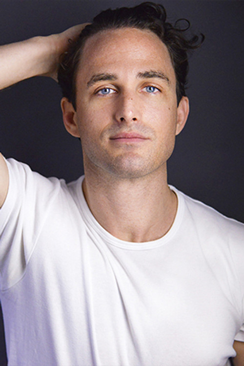 Chase Conner as Lee Darcy