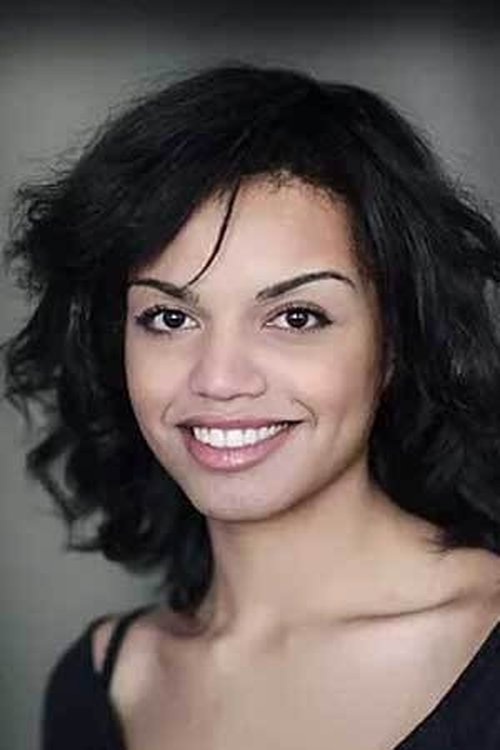 Nelly Lawson as Chloé