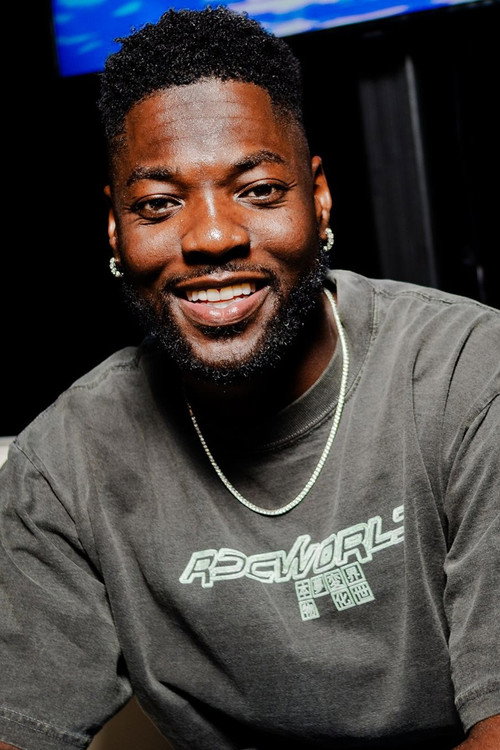 Mark Phillips as Mark