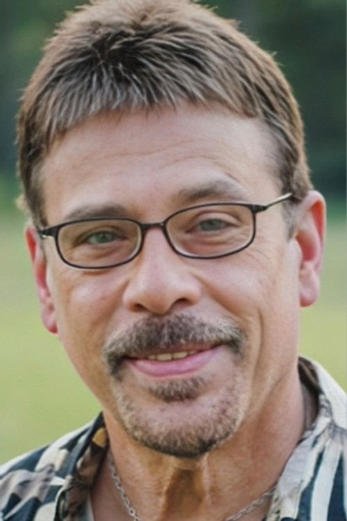 Don Ortolano as Tommy Ortel