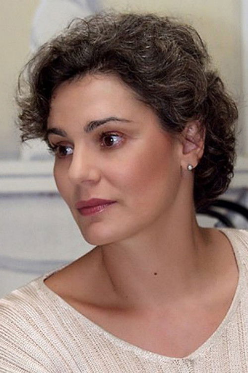 Maia Morgenstern as Nela