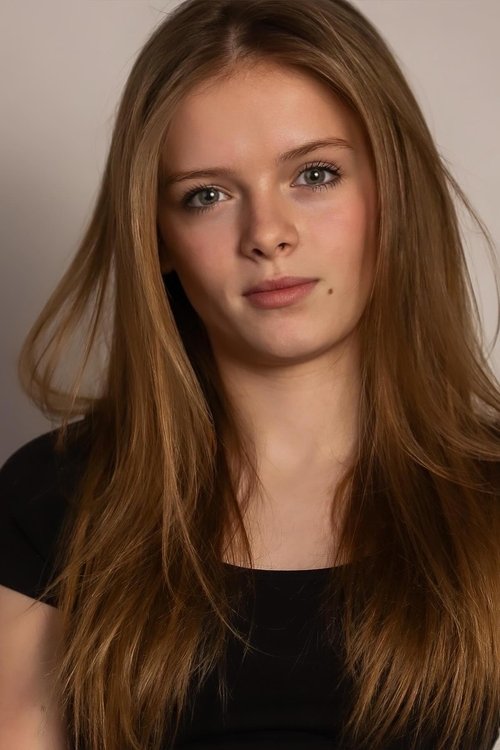 Colbi Gannett as Sadie