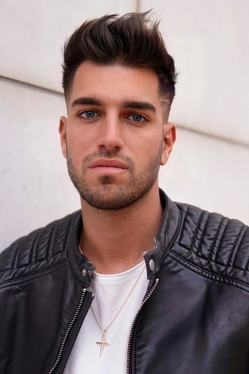 Roberto de la Cruz as Self - Contestant