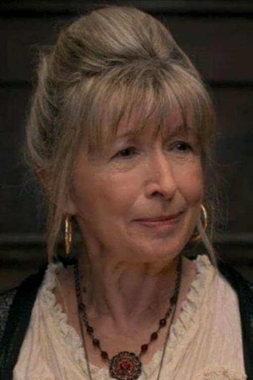 Maureen Thomas as Beth