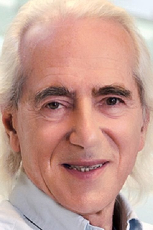 Seva Novgorodtsev as Antigue Dealer