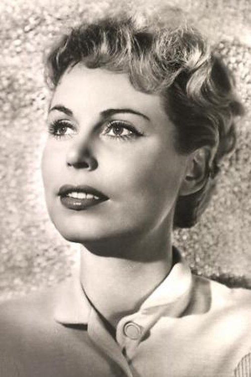 Wera Frydtberg as Irmgard
