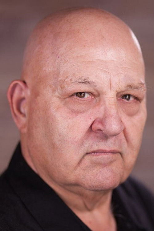 Barry Squitieri as Pedestrian Being Cursed (uncredited)