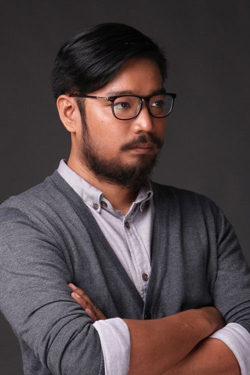 Malay Javier as News Reporter