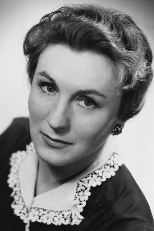 Käthe Gold as Amphitryons Gemahlin Alkmene