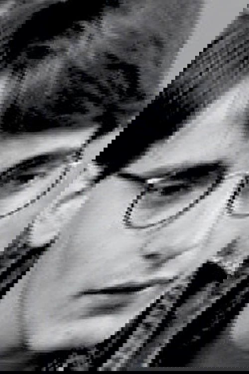 Pål Johannessen as Basse