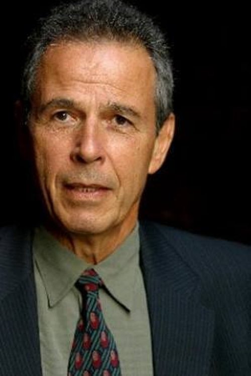 Robert Lesser as Lawyer