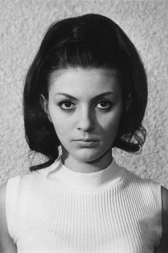 Jitka Zelenohorská as Zdenka