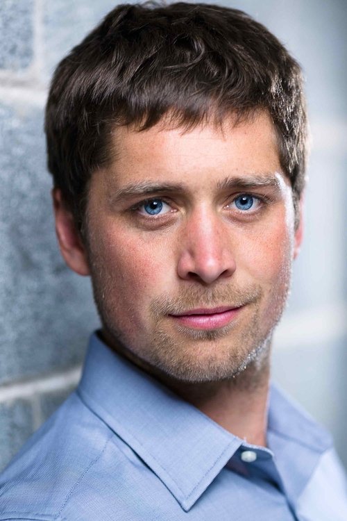 Thoren Ferguson as DCI Harris