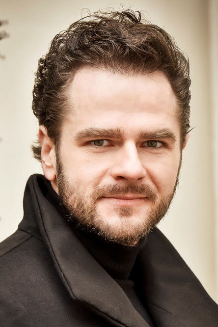 Peter Berger as Skuratov