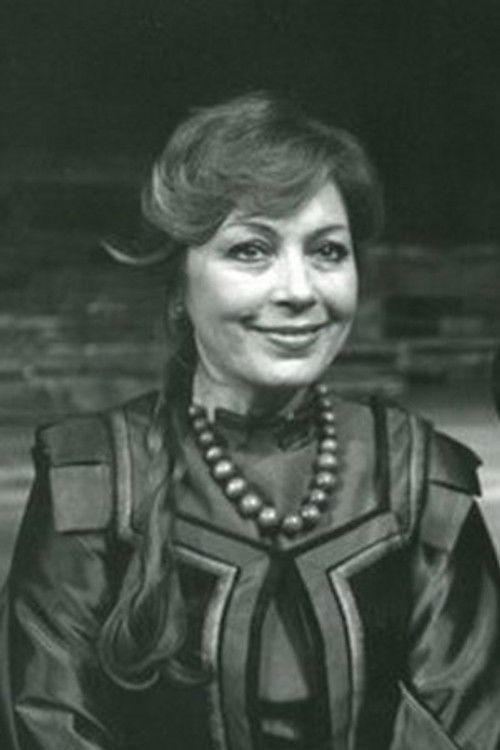 Anna Wróblówna as Irena