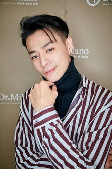 Ke Jiahao as Feng Muzhun