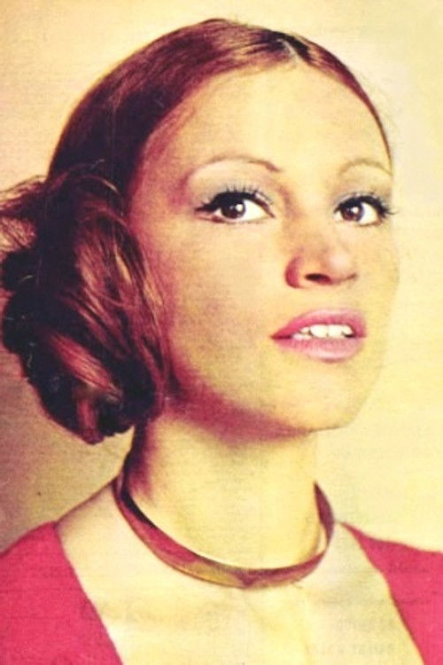 Franciska Győry as Aranka