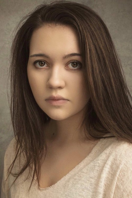 Imogen Byron as Kelly Wilde