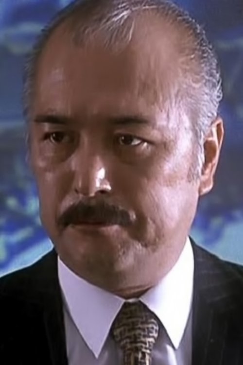 Kenzō Ogiwara as Policeman(警官)