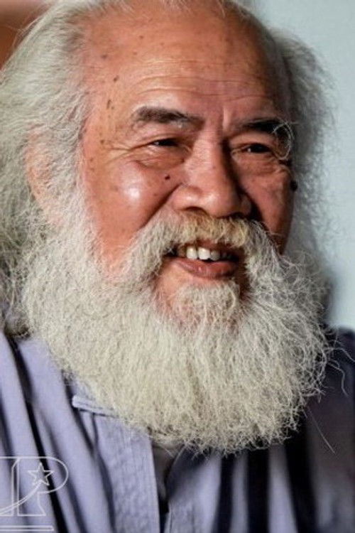 Minh Tâm as Old teacher Khang (Lãm's father)