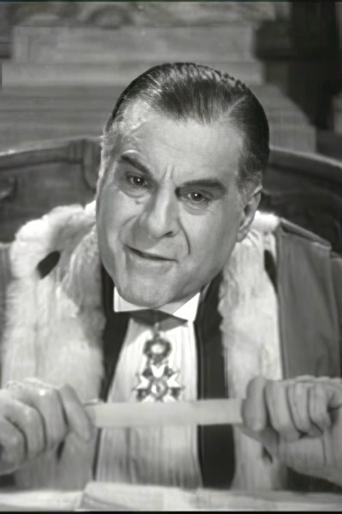 Jacques Grétillat as Porterieux