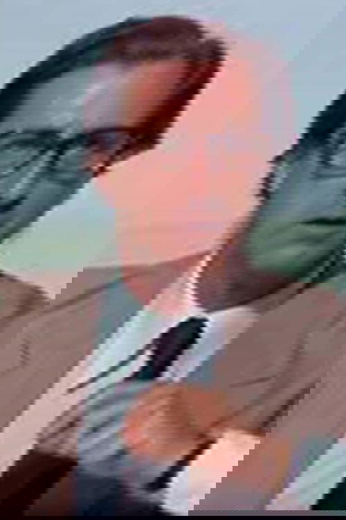 Renzo Marignano as Lord Walley