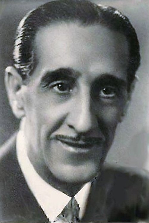 Antonio Riquelme as El Spaguetti