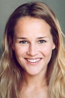 Julie Delafosse as Noémie