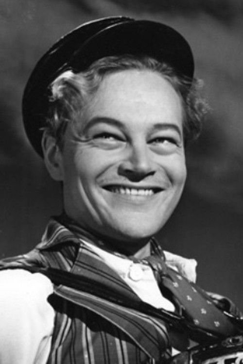 Martti Kuningas as Esko