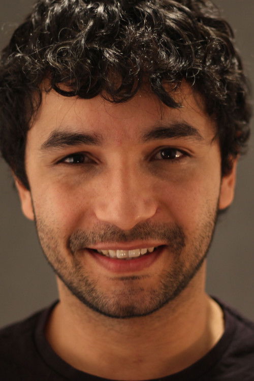 Bruno Vieira as Marcos