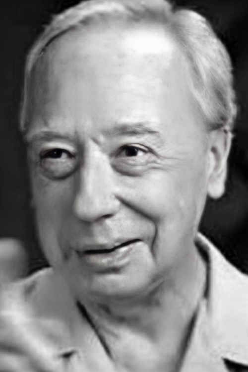 Jorge Petraglia as Macci