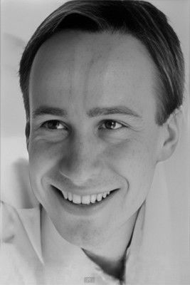 Pavel Belozerov as Tattoo-artist