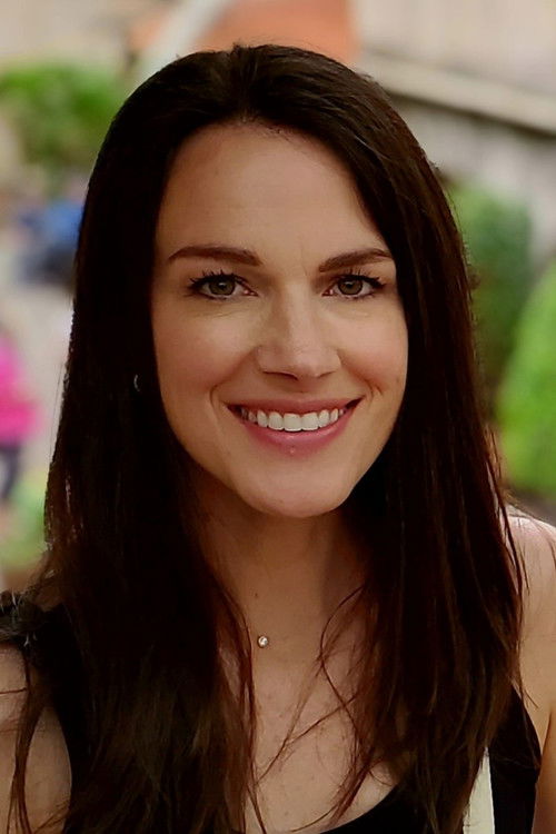 Jenna Finley Moller as Warehouse Victim