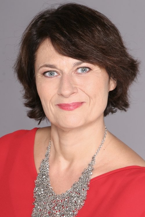 Sonia Dubois as Martine