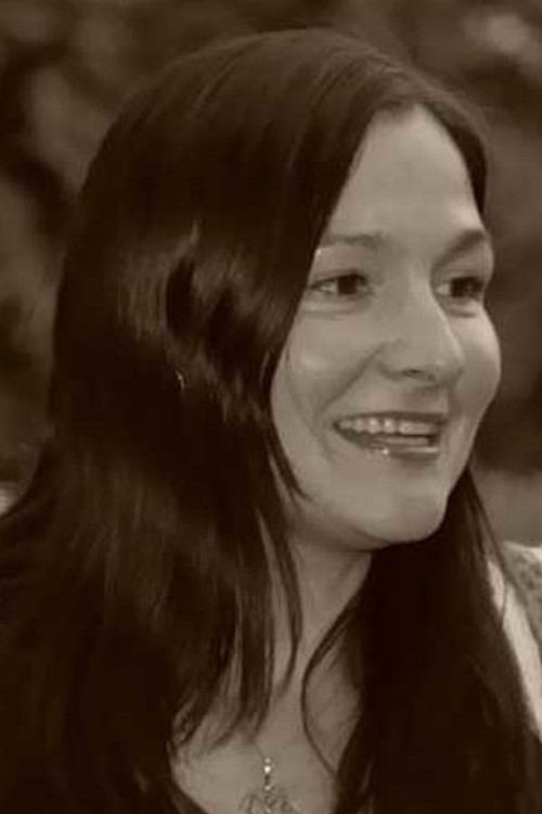 Nina Sarukhanova as Nina