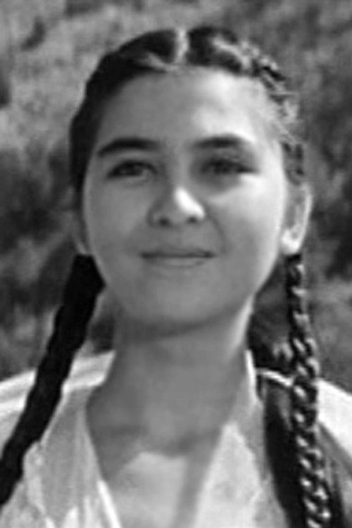 Safura Ibragimova as Gulshan