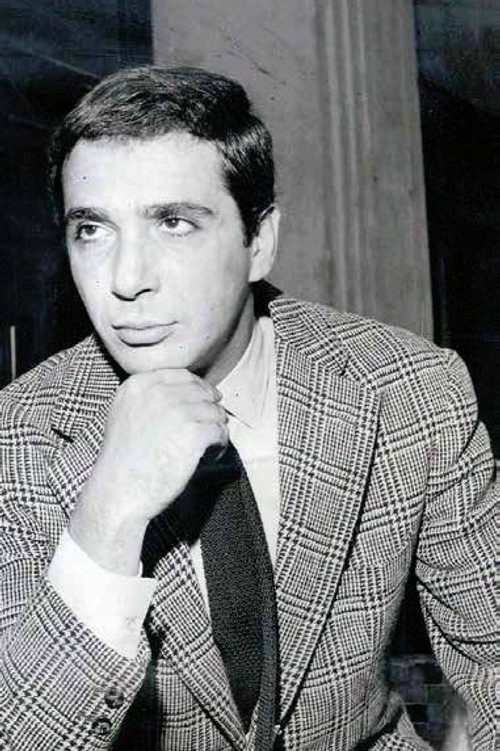 Sergio Renán as Miguel Quinteros, alias "Belindo"